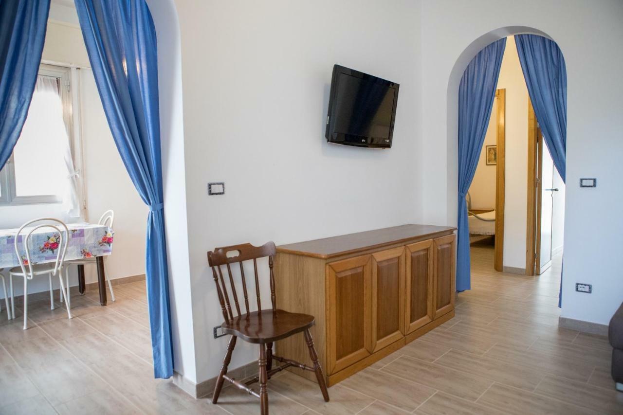 Villa Vegas Porto Cesareo Eksteriør billede
