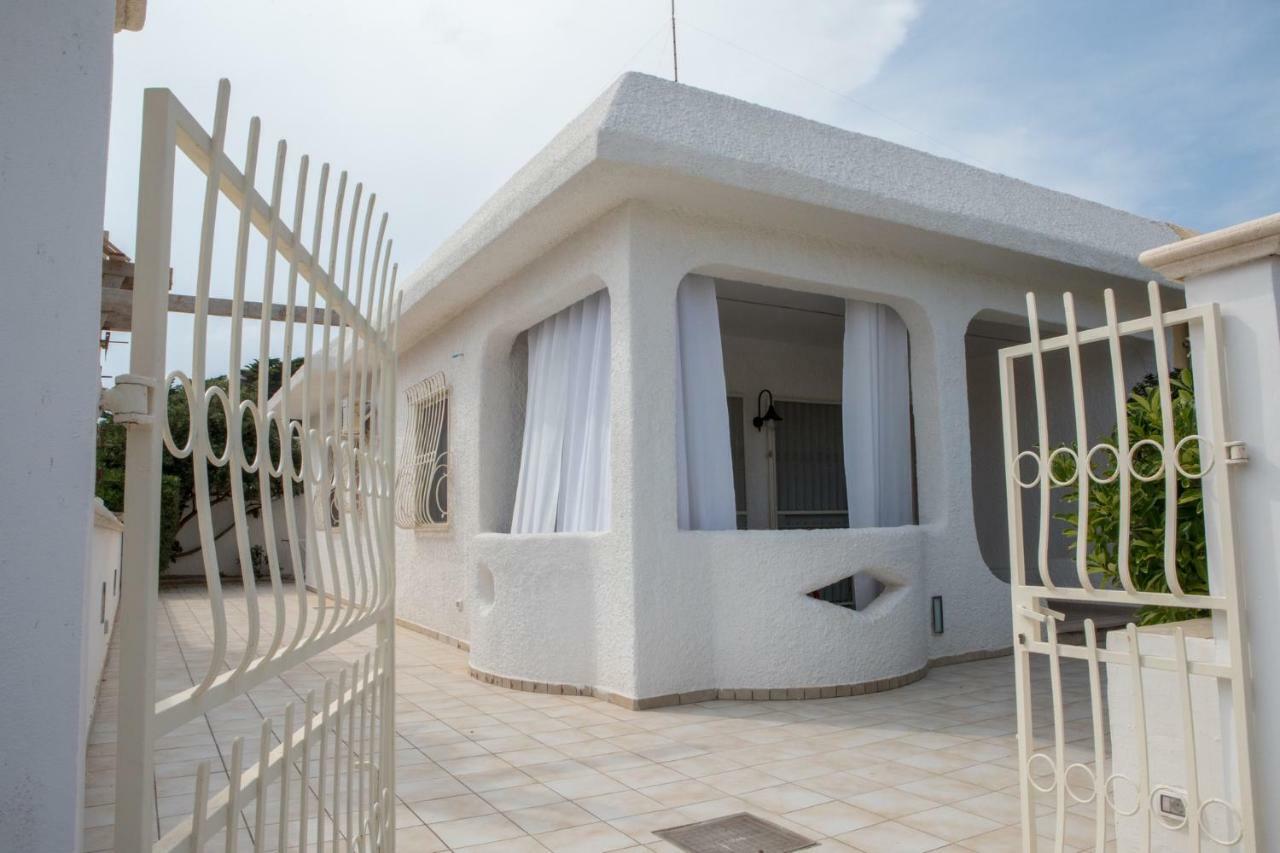 Villa Vegas Porto Cesareo Eksteriør billede